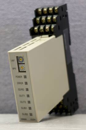 E5zn-2qnh03p-flk Omron Temperature Controller E5zn-sct24s-500