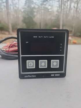 2130021 Partlow Mic 2000 Series Temperature Controller