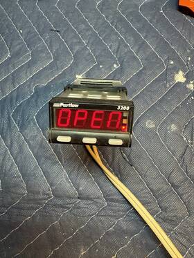 32000021 Partlow 32000111 3200 Temperature Controller Model#
