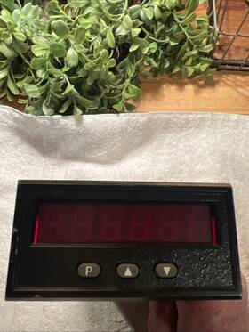 Imt02063 Red Lion Controls / Thermocouple Meter Used Tested Cleaned
