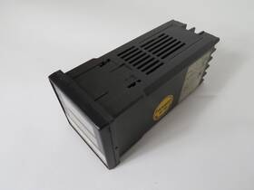 Rex-c100-s100fka1-m Rkc An Temperature Controller 0-800f Cos Dmg Used