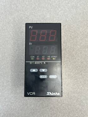S8085 Shinko 134-s/e Vcr 264v Ac Temperature Controller