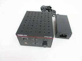 127.0 Thorlabs Ptc1/m Temperature Controlled Breadboard 101.6 X Mm And Ds12 Ps