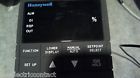 Dc300k-e-2ao-21-0000-0 Udc300k Udc3000 Honeywell Versa-pro Temp Controller Make Offer Check Our Bargins