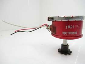 V20047b  Voltronics 102196 Capacitor 5k Used Tested