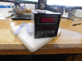 920a-2bd0-a000 Watlow Model 920a Temperature Contorller. P/n