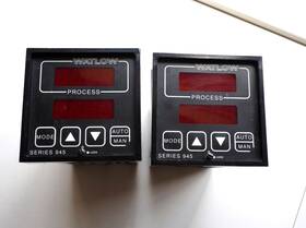 945a-3cc4-a000 Watlow Two Used Temperature Controller Series 945 Untested Usa