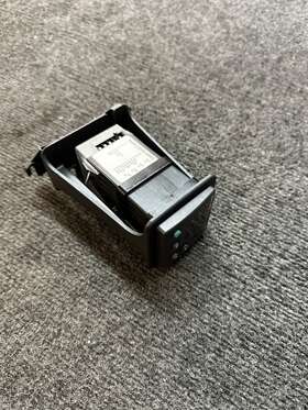 96a0-cdar-00rg Watlow 96 Series Temperature Controller With Mount