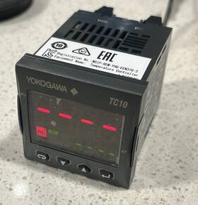 Tc10-nhcarrdsf Yokogawa Tc10 Temperature Controller 100-240vac 50/60hz