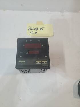 Ut15e Yokogawa Temperature Controller - Powers Up Fine
