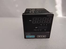 Ut351-01 Yokogawa Temperature Controller Ut351-01 Yokogawa Temperature Controller