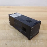 Fuji Electric PYX4MEY1-000YF Temperature Controller, 100/240V, 18VA Used. Fixed Price $63.17.