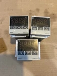 Omron E5CSV-Q1P-W Temperature Controller. Fixed Price $77.00.