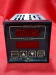 Watlow 945A-1DA0-A000 Temperature Controller (for Parts Only). Fixed Price $100.00.