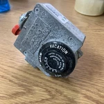 Robertshaw 64-JC8-348 Flame Lock Gas Thermostat See Pics. Fixed Price $53.10.
