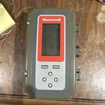 Honeywell T775R2035 / (used) Includes New 50021579-001 Air Temp Sensor. Fixed Price $190.00.