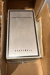 New Honeywell H600A 1014 Dehumidifier Controller 120/240. Fixed Price $80.00.
