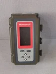Honeywell T775L2007 Electronic Temperature Controller. Fixed Price $170.00.