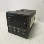 Honeywell UDC3000 Temperature Controller DC300K-E-0A0-20-0000-0 90-264VAC 18VA. Fixed Price $125.00.