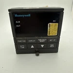 Honeywell UDC2000 Mini-pro DC200H-2-200-100000-0 Temperature Controller -used. Fixed Price $135.99.