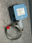 Ue United Electric E105-2BSB-9020 Temperature Switch 30-250F 480V-AC. Fixed Price $99.99.