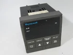 Honeywell DC230B-E0-0A-10-0A00000-00-0 Mini-pro Temperature Controller Used. Fixed Price $350.99.