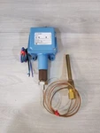 United Electric E100-8BC Temperature Switch : 350-640 F New Without Box. Fixed Price $820.00.