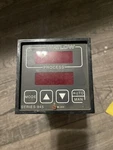 Watlow 945A-1BA2-A000 Temperature Controller 0-990DEG F 0-555DEG Used. Fixed Price $199.99.