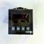 Red Lion Series Temperature Controller T1621110, For Parts/ Repair. Fixed Price $125.00.