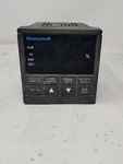 Honeywell UDC3300 DC330B-C0-000-10-000000-00-0 Digital Controller See Notes. Fixed Price $67.78.