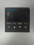 Honeywell UDC2000 Mini-pro DC200C-2-00F-100000-0. Fixed Price $150.00.