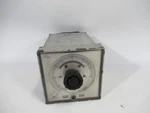 Canadian Instrumentation AV-25PN-E Analog Temperature Control 0-4X100C Used. Fixed Price $49.46.
