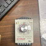 Zytron Temperature Controller Zcp 100-8-2004A Bb 45-075. Fixed Price $100.00.