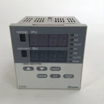Shinko MCD132-A/R Temperaturregler Temperature Regulator Used Ump. Fixed Price $44.07.