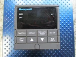Honeywell Temperature Control 90-250 Vac DC230L-E0-00-10-0A00000-20-0. Fixed Price $384.99.