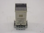 Omega Engineering CN4400 Controller CN4401CV-A W/ Dayton 6X156M Relay Socket. Fixed Price $50.00.