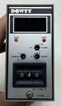 Dowty Electronics DD5-05H4CVM Temperature Controller Type-j 220-246152210. Fixed Price $349.32.