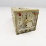 Barber Colman 121L-10016-031-1-00 Temperature Controller 0-100 F. Fixed Price $49.42.