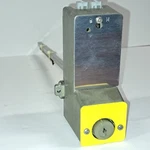 New Honeywell LP920B 1029 Pneumatic Integral Bulb Temperature Control 30-150 F. Fixed Price $149.99.