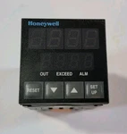 Honeywell UDC1000 Micro Pro Temp Controller DC100L. Fixed Price $199.00.