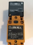 Omron Photoelectric Switch E3N2-R5B4-US 10-30 Vdc New. Fixed Price $65.00.