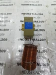 Johnson Controls Transmitter T-5210-1118 "broken Lid". Fixed Price $250.00.