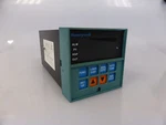 Honeywell 51-51-25-07 DC3002-0-31A-2-00-0111. Fixed Price $113.20.