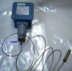 United Electric Temperature Controller E105-3BS-9027. Fixed Price $80.93.