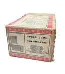 Honeywell T921A1191 Proportional Thermostat 56 F To 84 New In Box. Fixed Price $699.99.