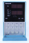 Honeywell Processor Controller SDC300-0DJF14Y00H0. Fixed Price $93.15.