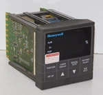 Honeywell DC300K-E-2A0-20-0000-0 Programmable Temperature Controller Module Unit. Fixed Price $375.00.