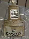 Nos Fisher Controls Usa 98H 1/2" Npt Back Pressure Regulator 130-200 Psig. Fixed Price $149.99.