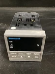 Honeywell DC330B-C0-000-20-0A0000-00-0 / #229H89FML. Fixed Price $724.99.