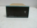 Honeywell 8476-081-032-A-1 Digital Indicator 0-150 Degree. Fixed Price $139.99.
